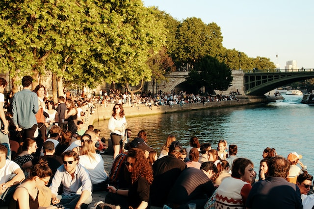 The Best Outdoor Activities for International Students in Paris 14 The Best Outdoor Activities for International Students in Paris